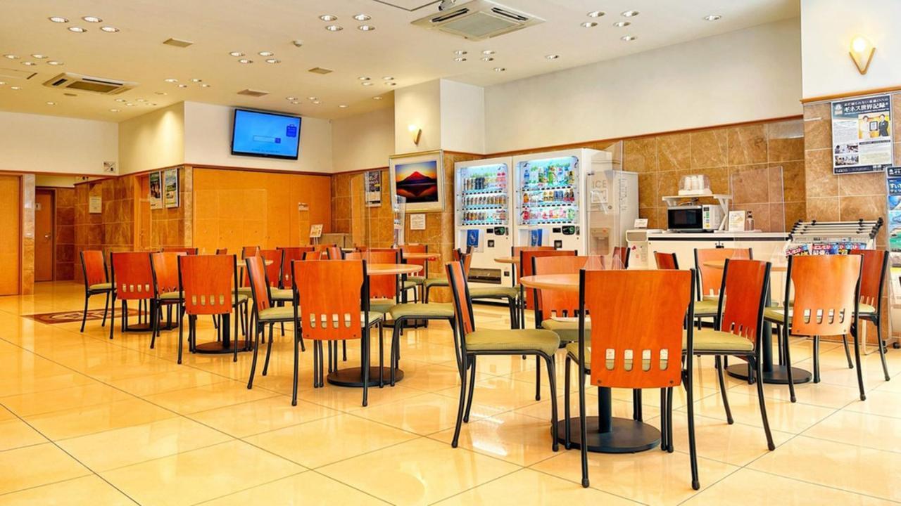 Toyoko Inn Kokura-Eki Minami-Guchi Kitakyushu Zewnętrze zdjęcie