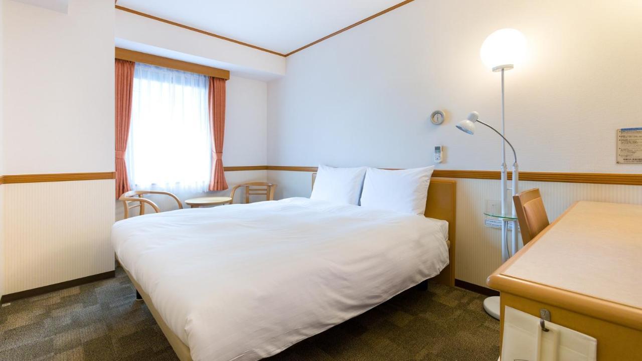 Toyoko Inn Kokura-Eki Minami-Guchi Kitakyushu Zewnętrze zdjęcie