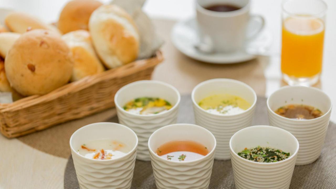 Toyoko Inn Kokura-Eki Minami-Guchi Kitakyushu Zewnętrze zdjęcie
